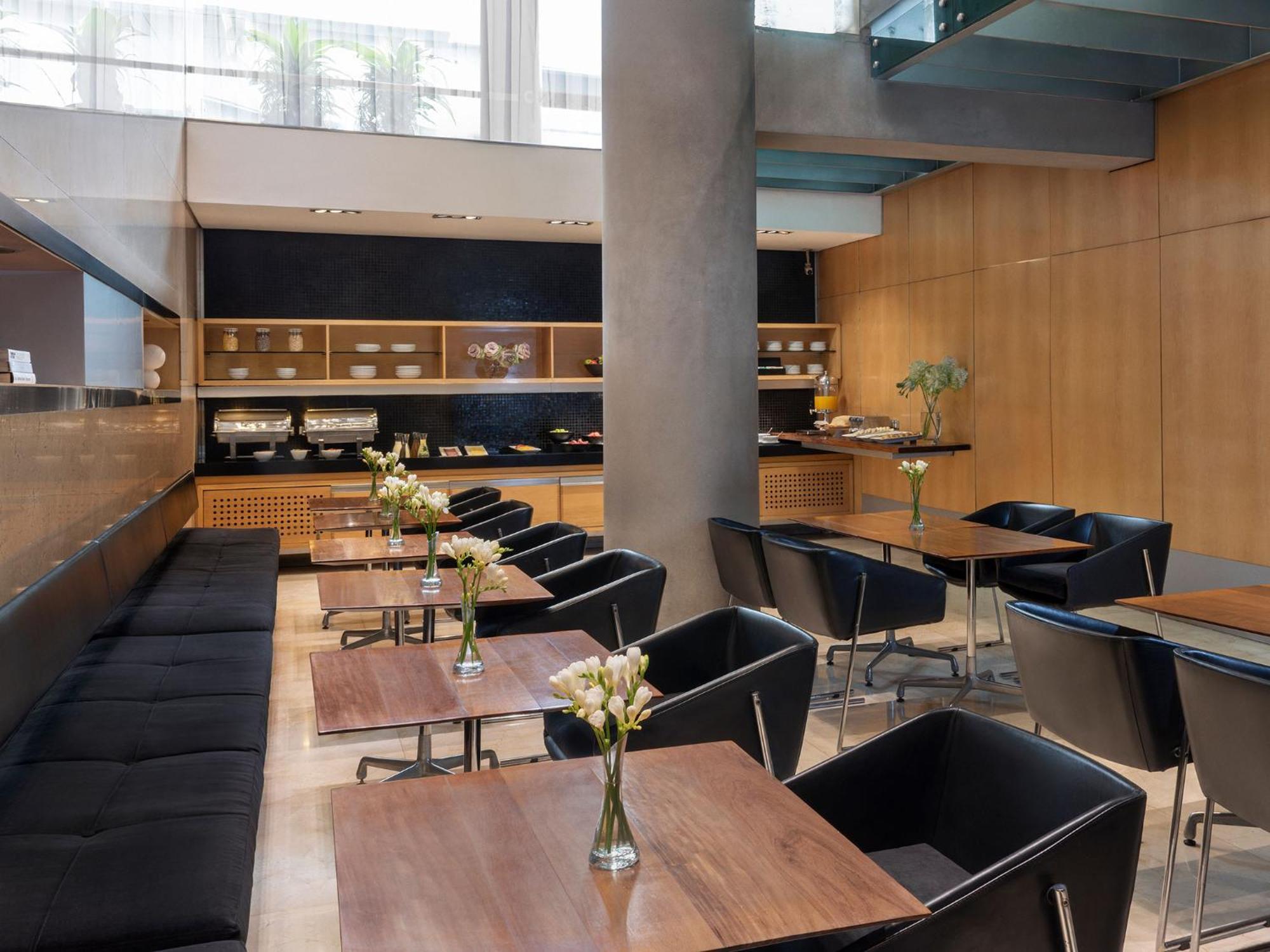 Htl Urbano Hotel Buenos Aires Exterior photo